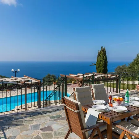 Cassandra Fiskardo By * Vingli